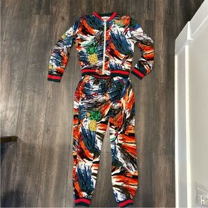 Colorful leisure set with Pineapple Design